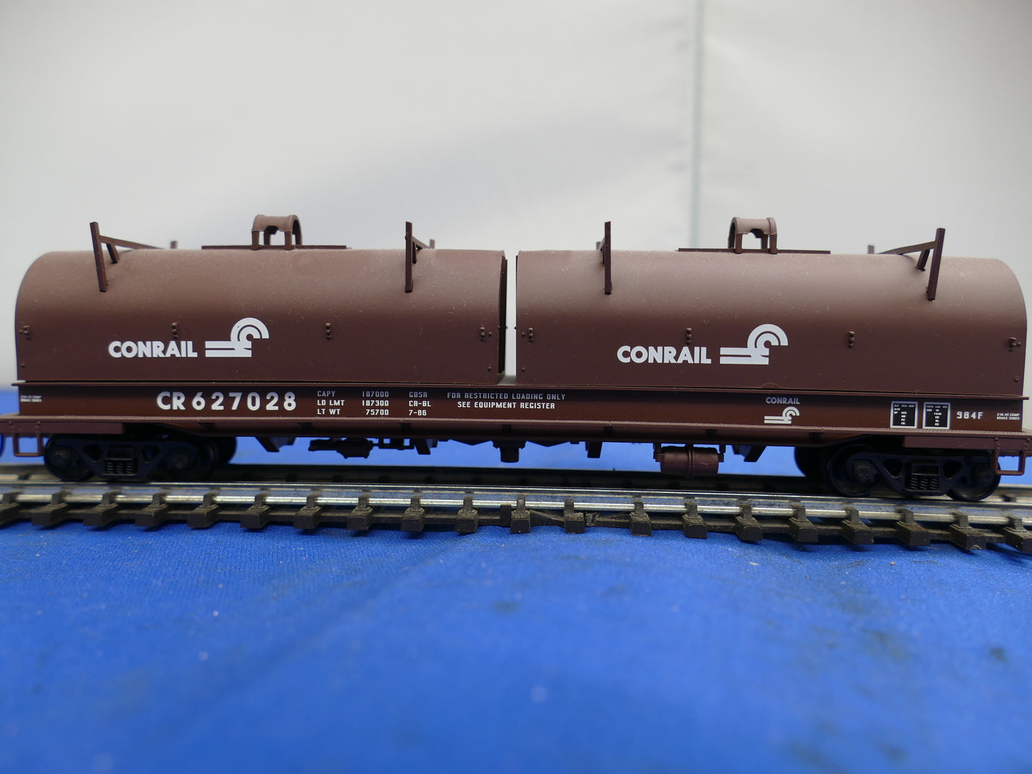 Walthers HO - Cushion Roll Car (used)