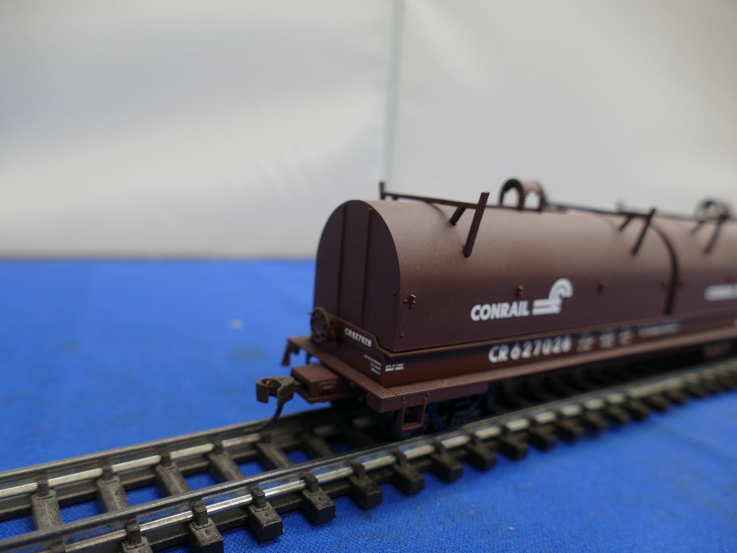 Walthers HO - Cushion Roll Car (used)