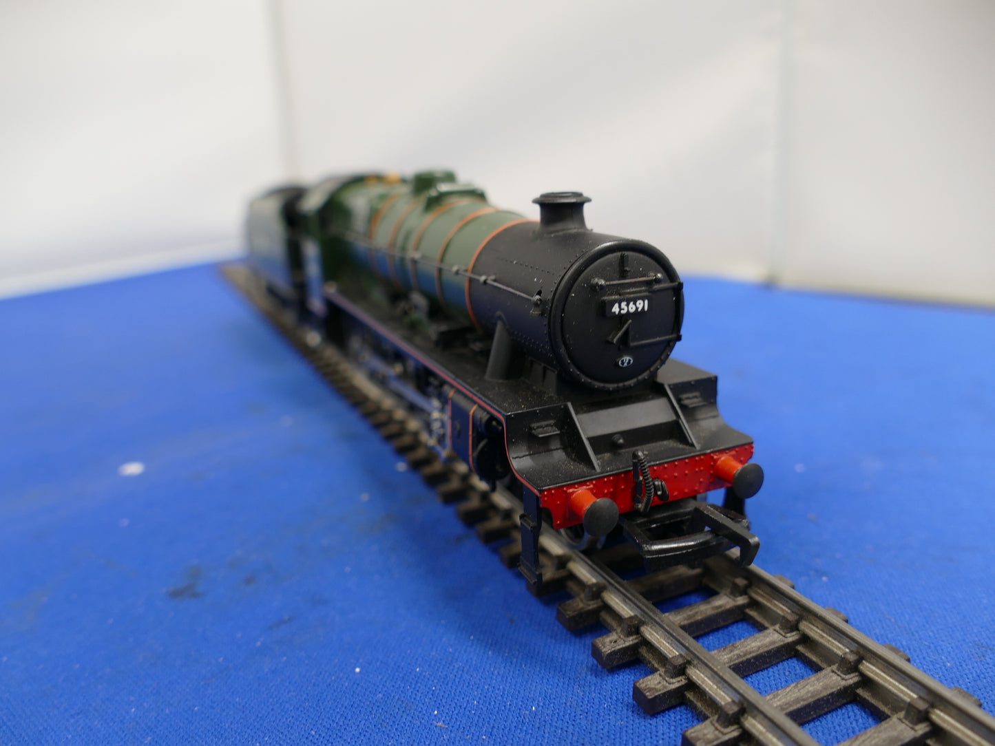 Dapol OO Gauge 4-6-0 Jubilee Class (used)