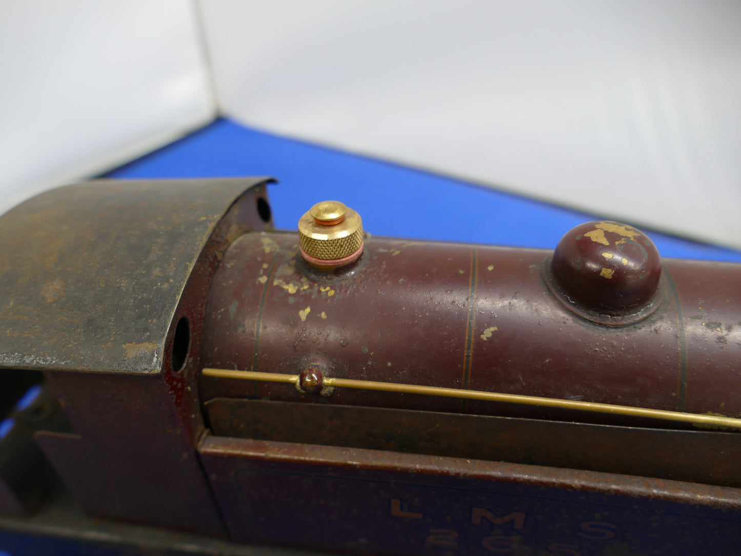 Bowmans  Gauge "O" metal 0-4-0 Loco (used)