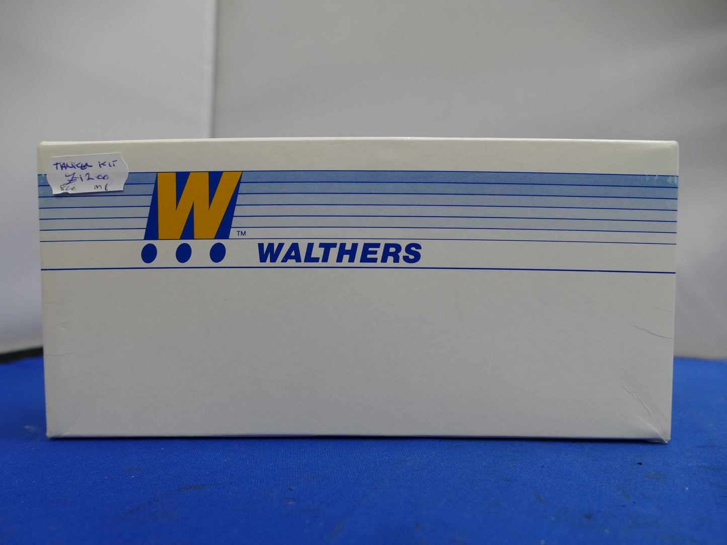 Walthers HO - 40' Tanker Kit (used)
