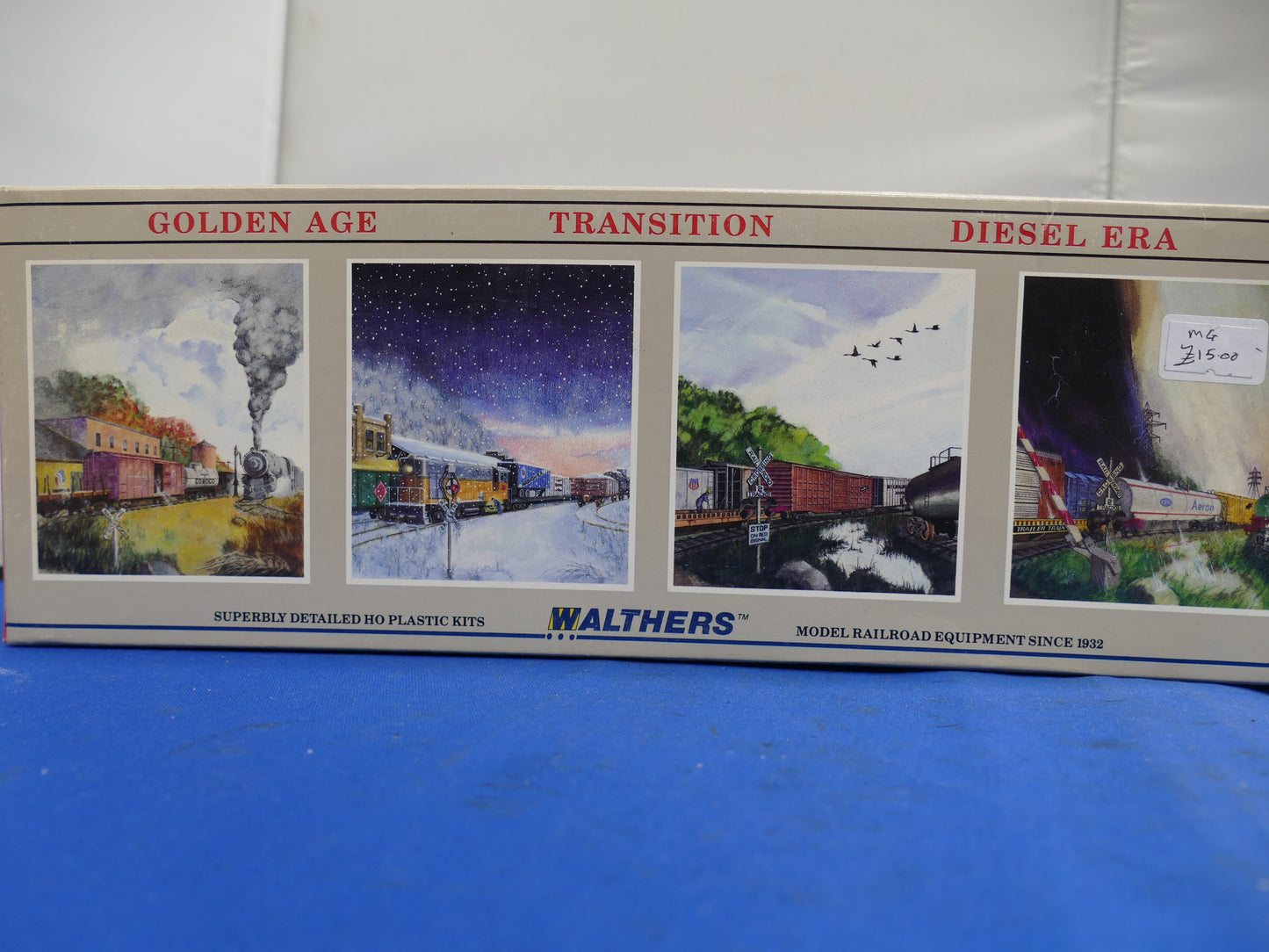 Walthers HO - 89' Enclosed Auto Carrier (used)