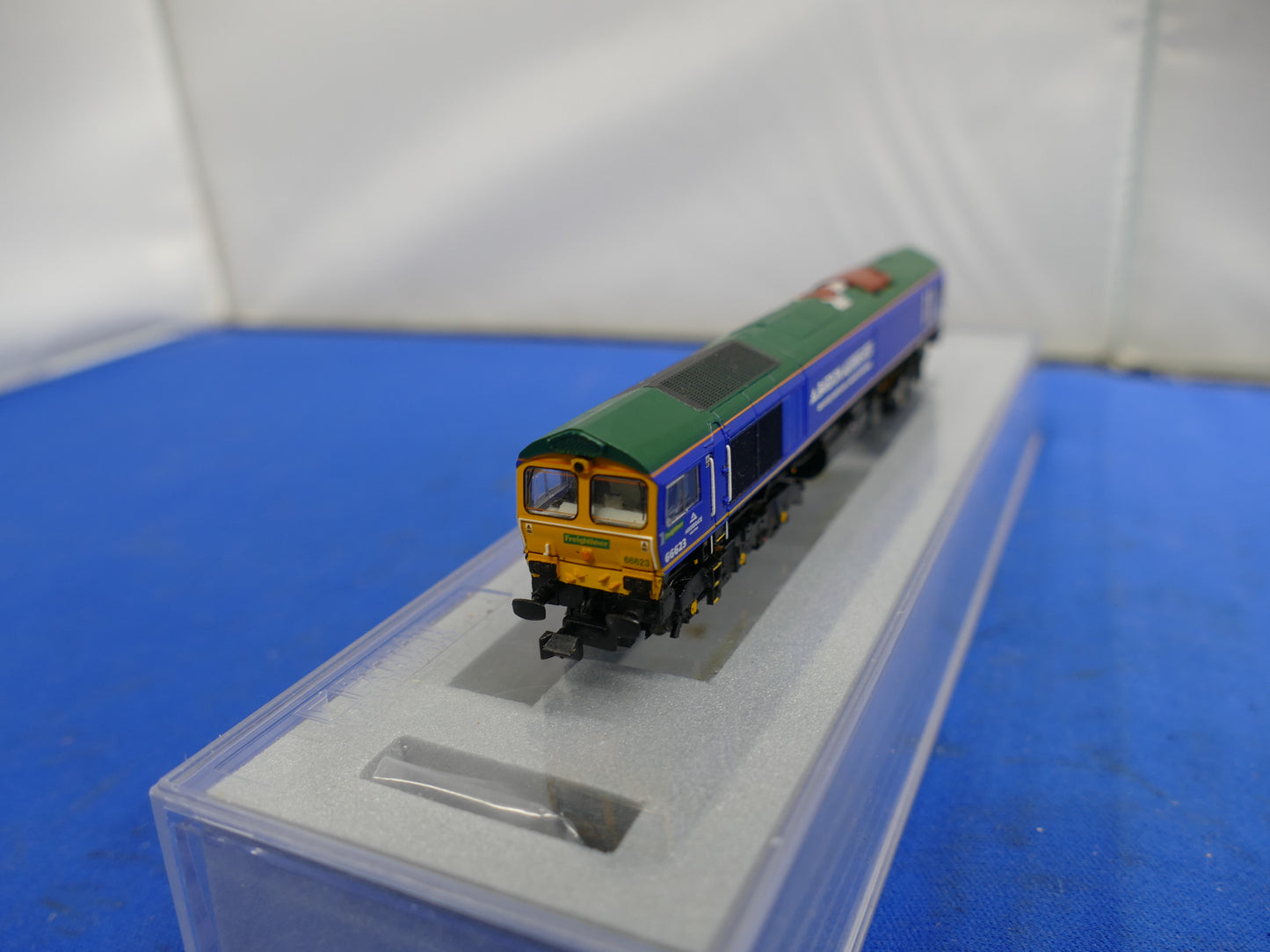 Graham Farish N Gauge Class 66 Diesel (used)