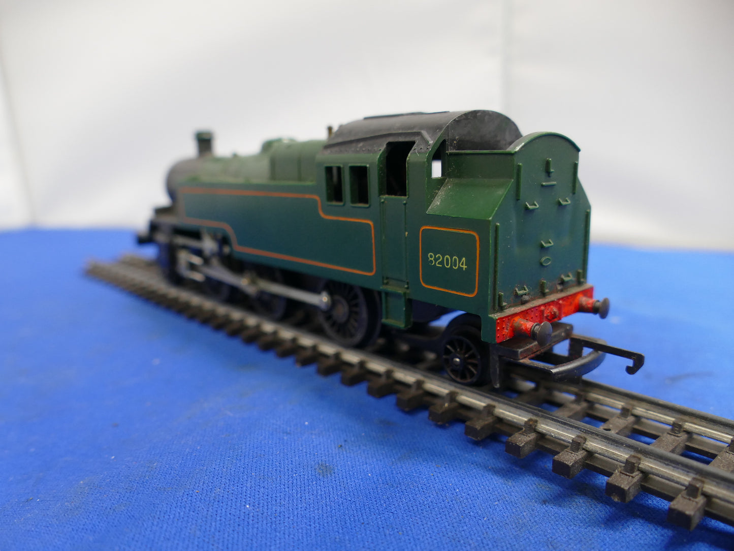 Hornby OO (Tri-ang) R59 Steam Loco (used)