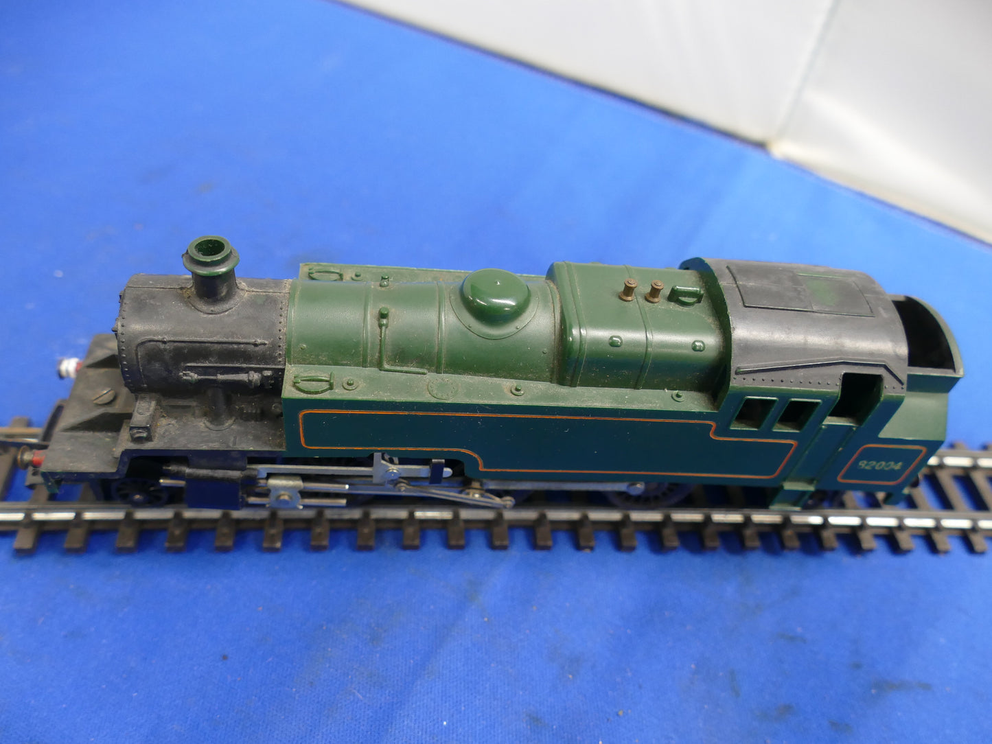 Hornby OO (Tri-ang) R59 Steam Loco (used)