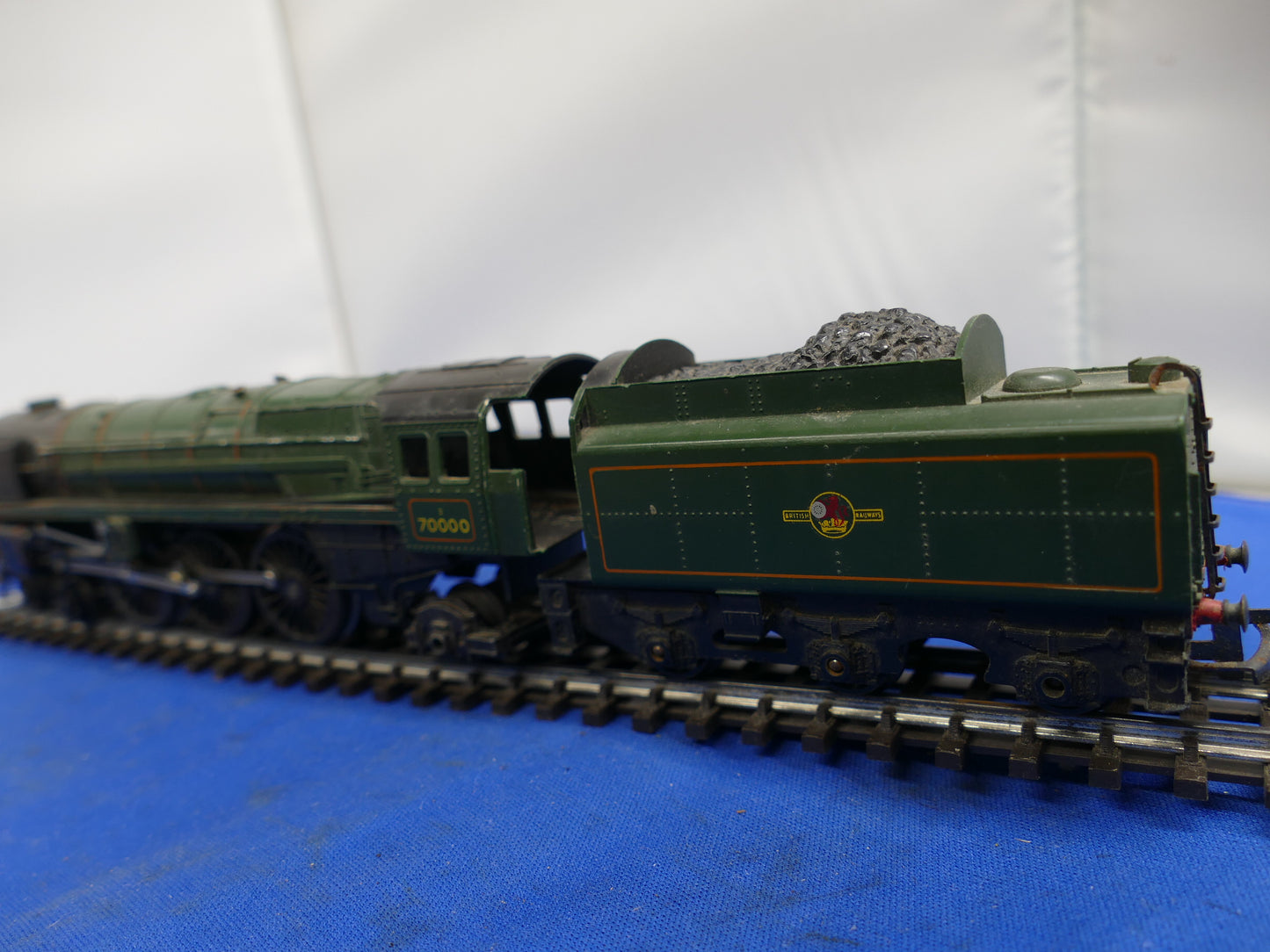 Hornby OO (Tri-ang) R259 Steam Loco (used)