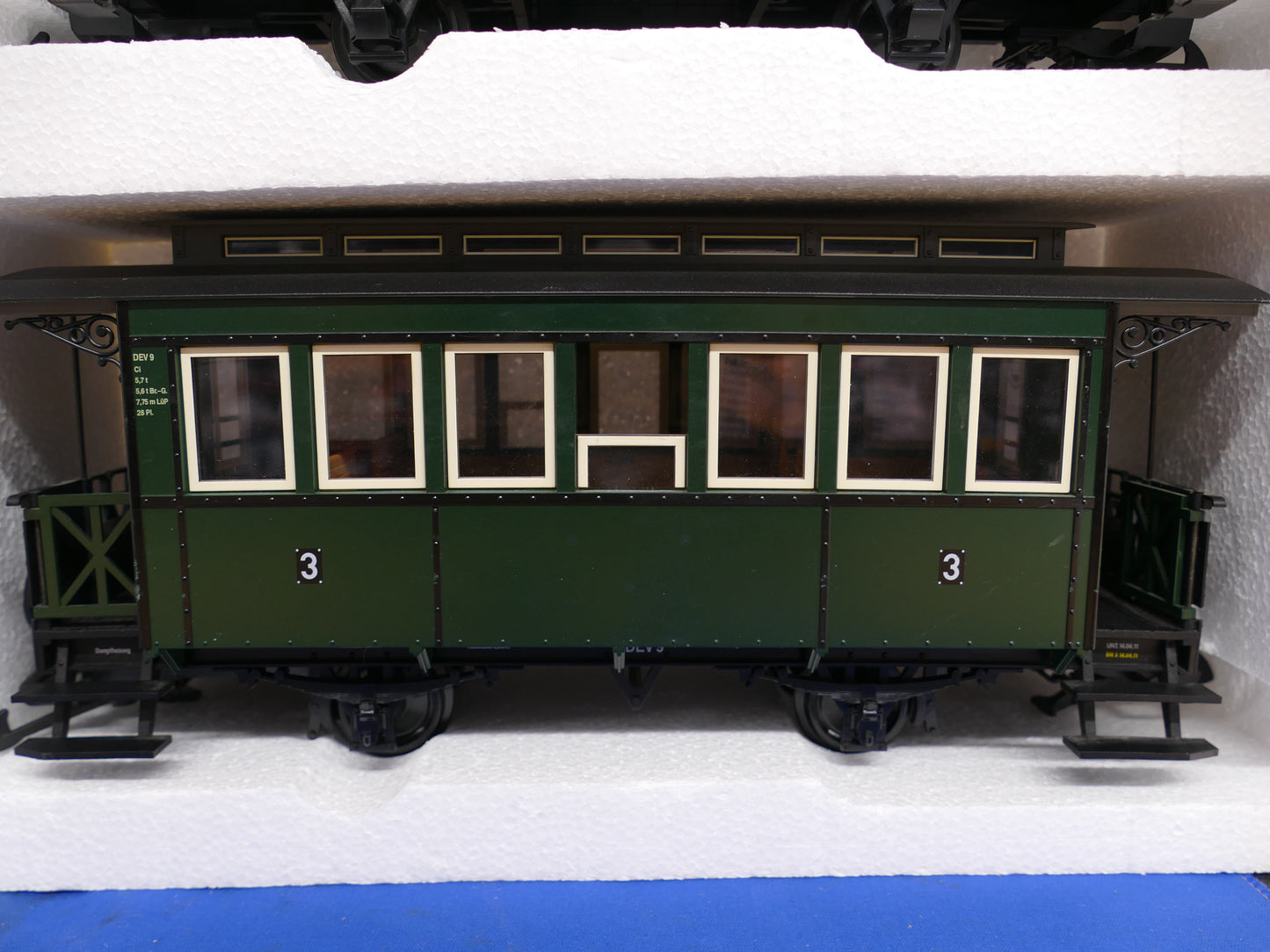LGB 49390 DEV Wagon Set (used)