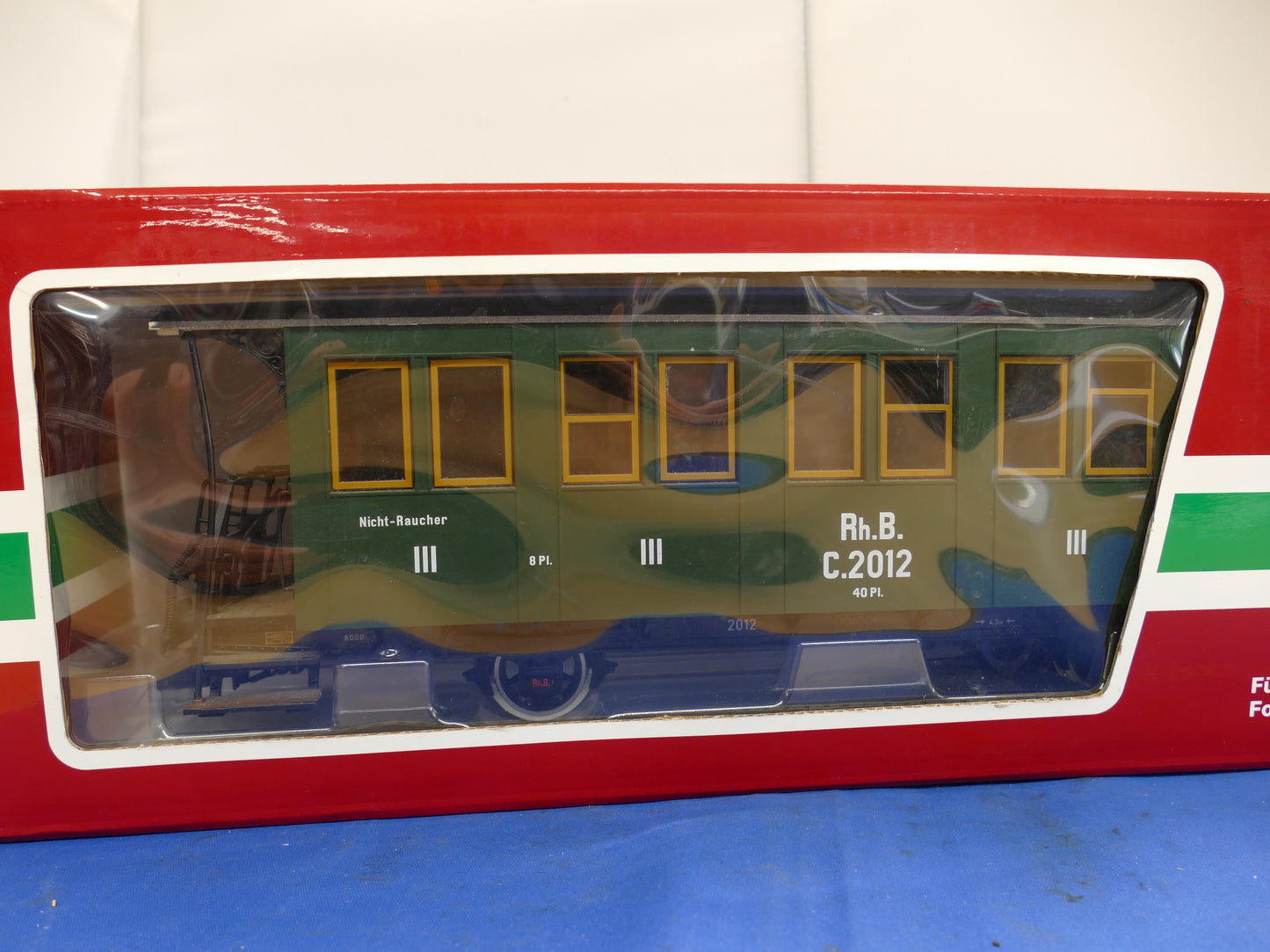 LGB RHB C2012 Coach (used)