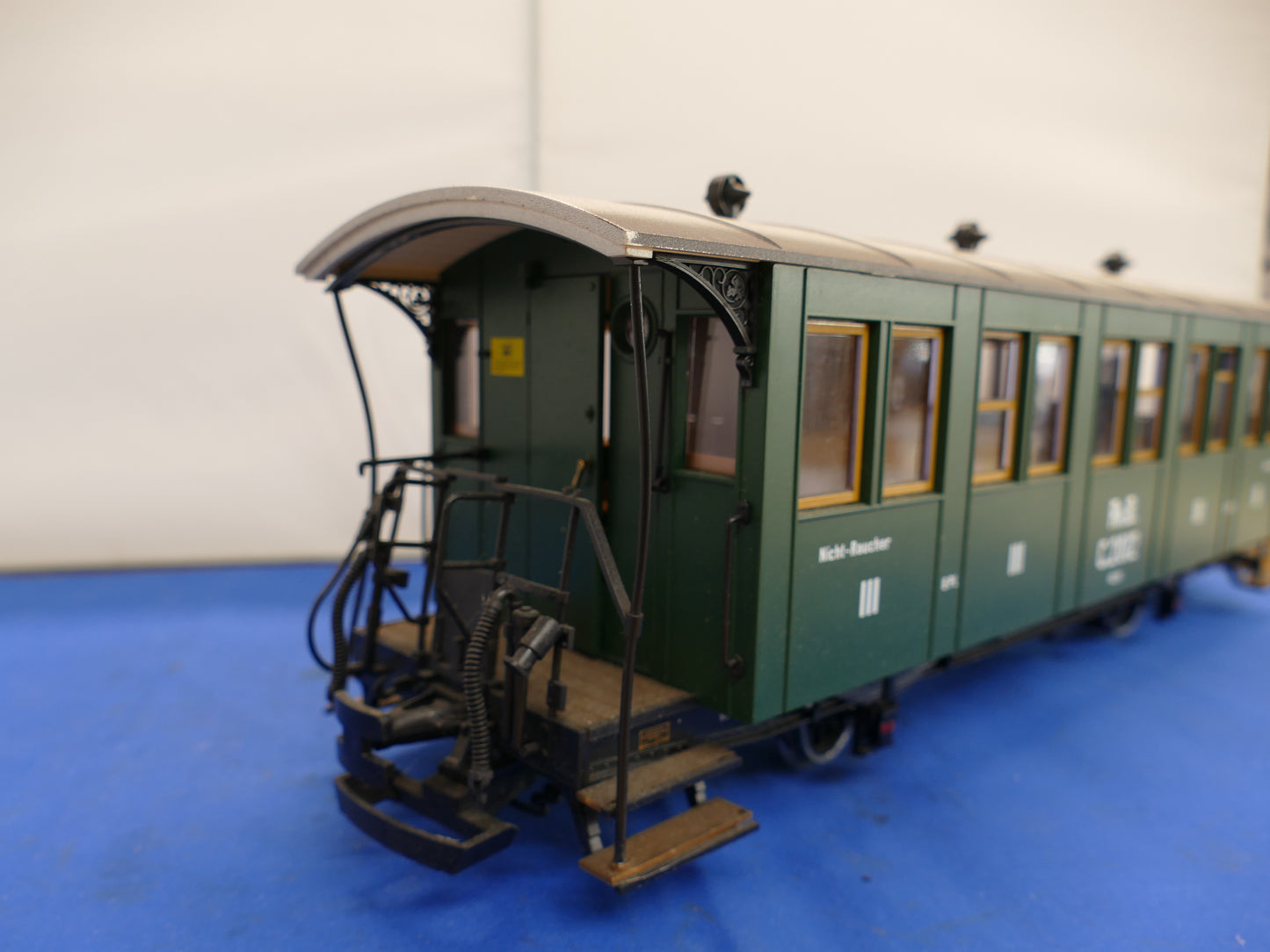 LGB RHB C2012 Coach (used)