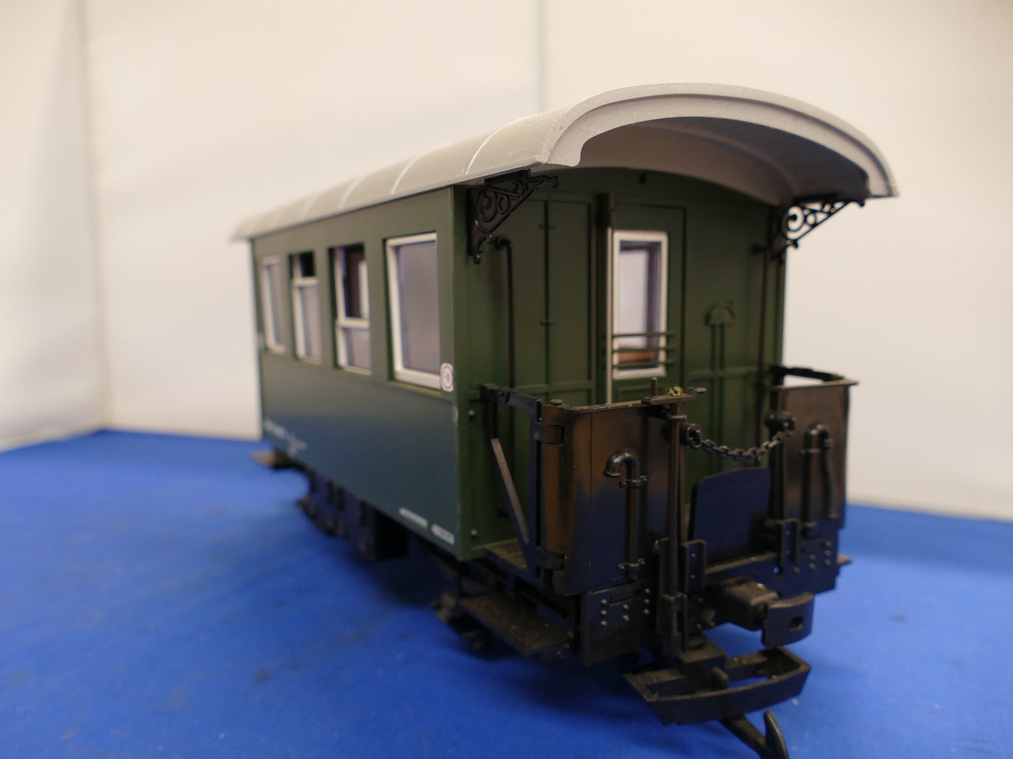 LGB 4 Wheel Coach (used)
