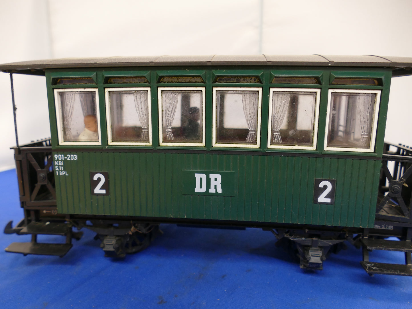 LGB DR 4 Wheel Coach (used)
