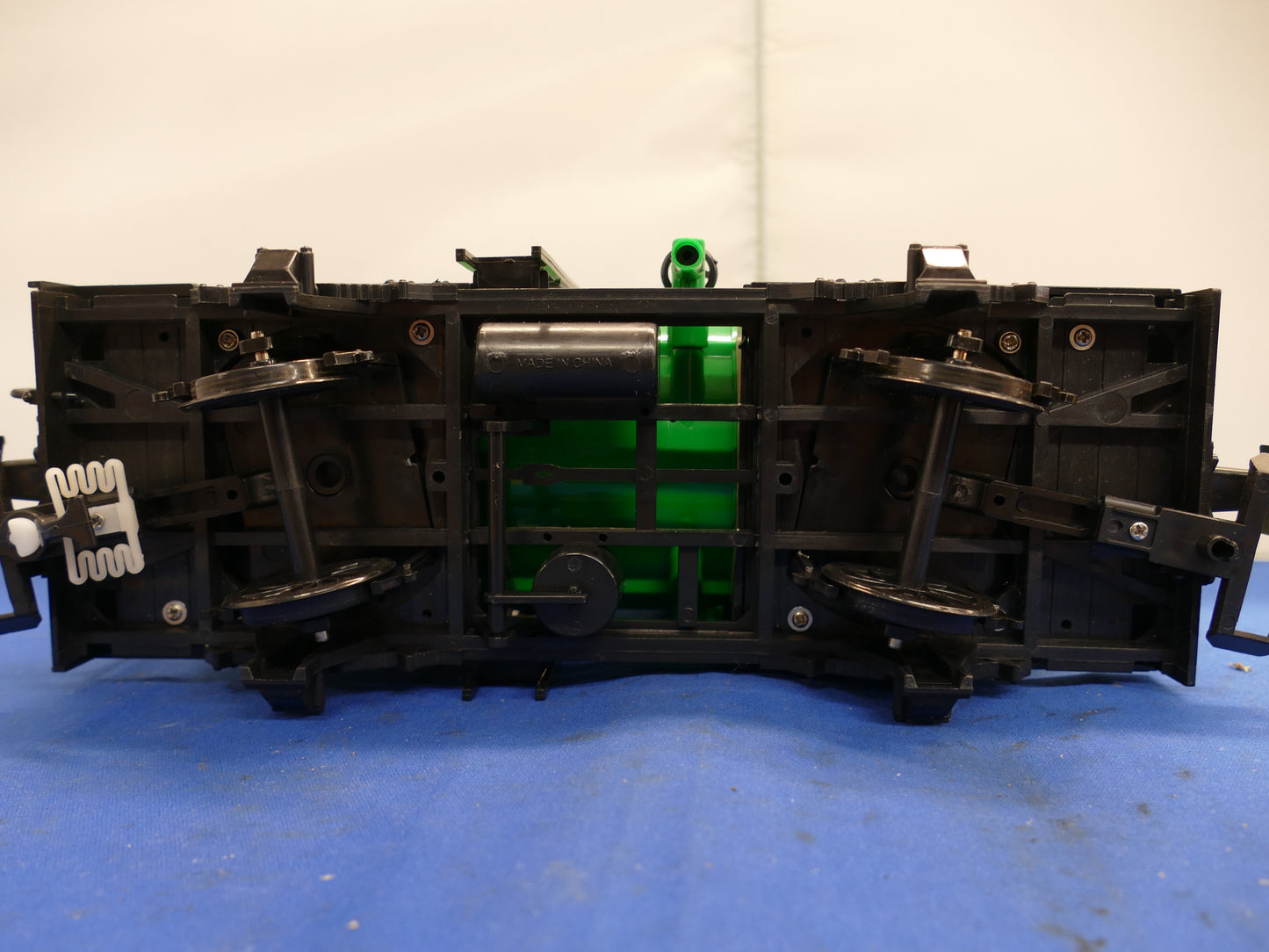 Train "BB" Green Tanker (used)