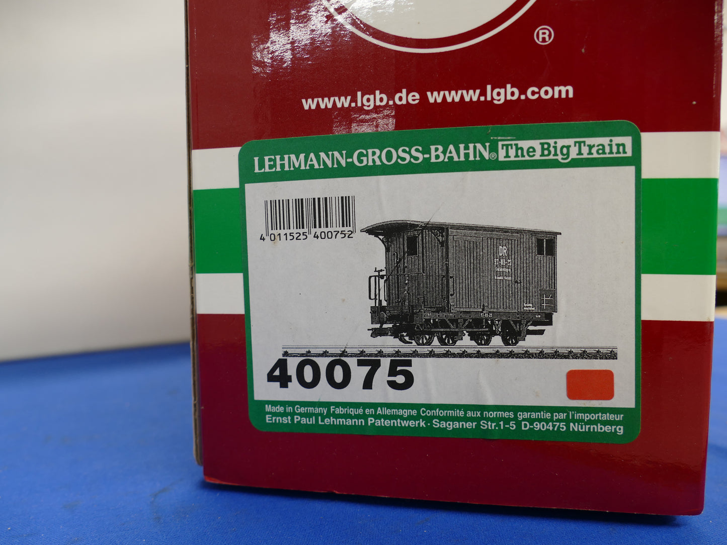 LGB 40075 Box Van (used)