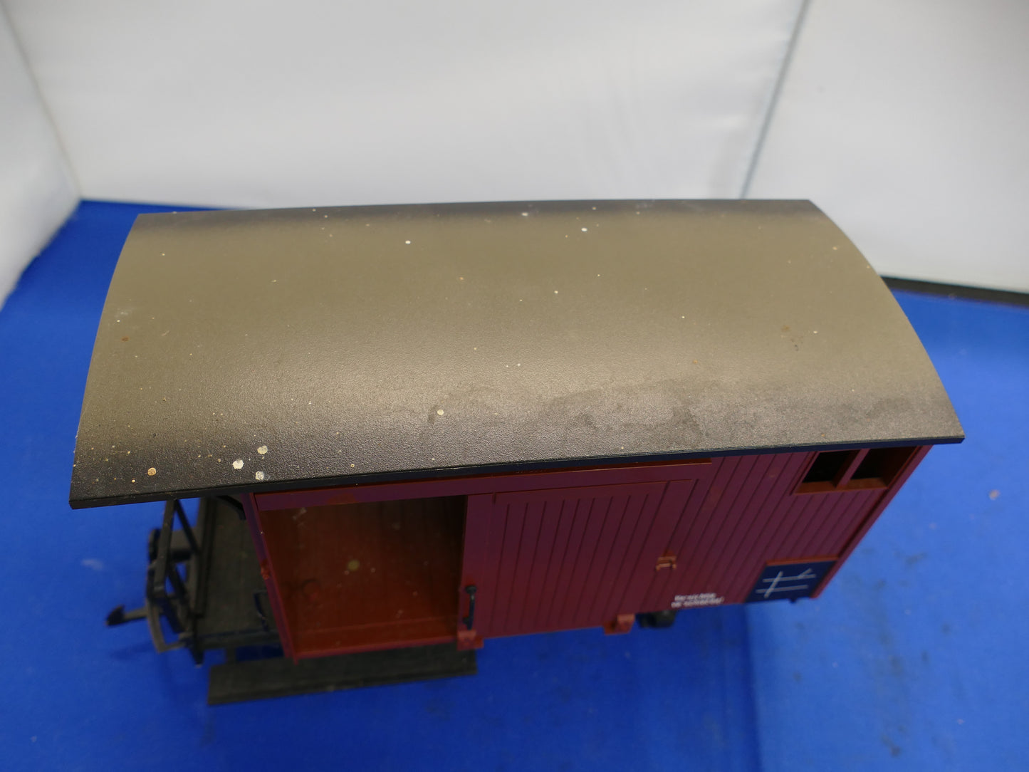 LGB 40075 Box Van (used)