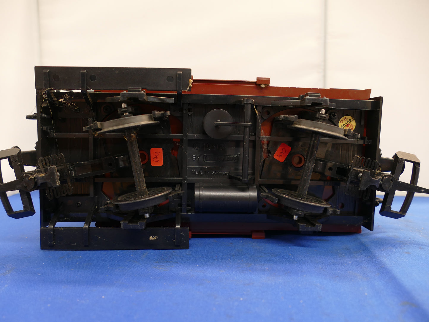 LGB 40075 Box Van (used)