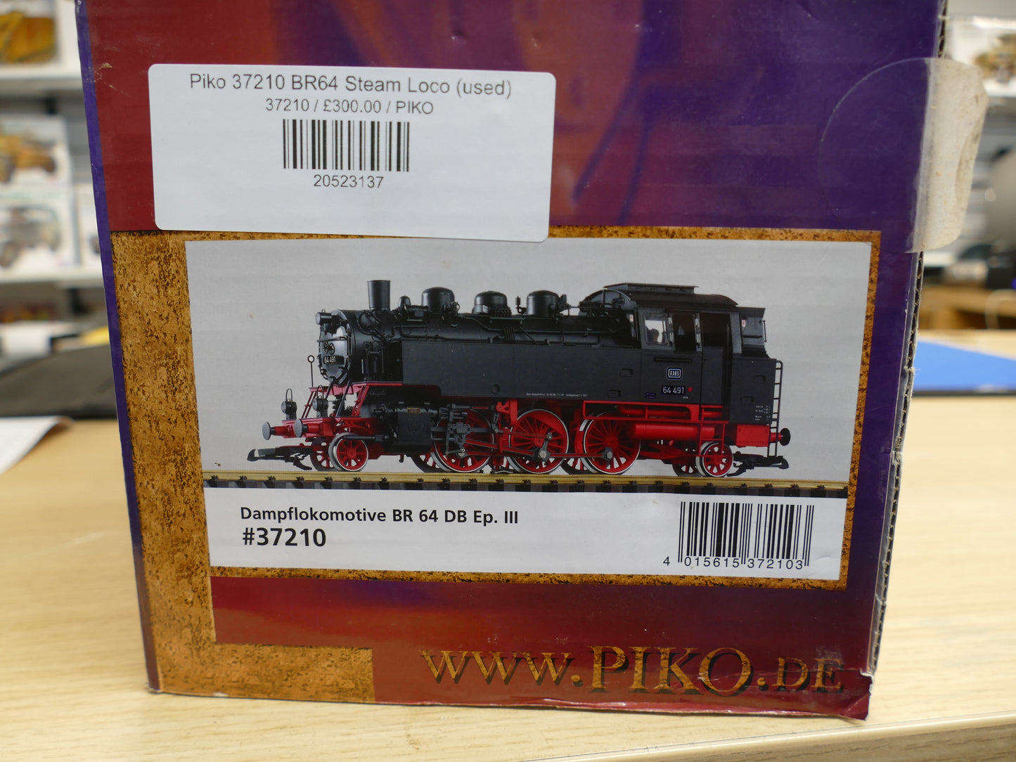 Piko 37210 BR64 Steam Loco (used)