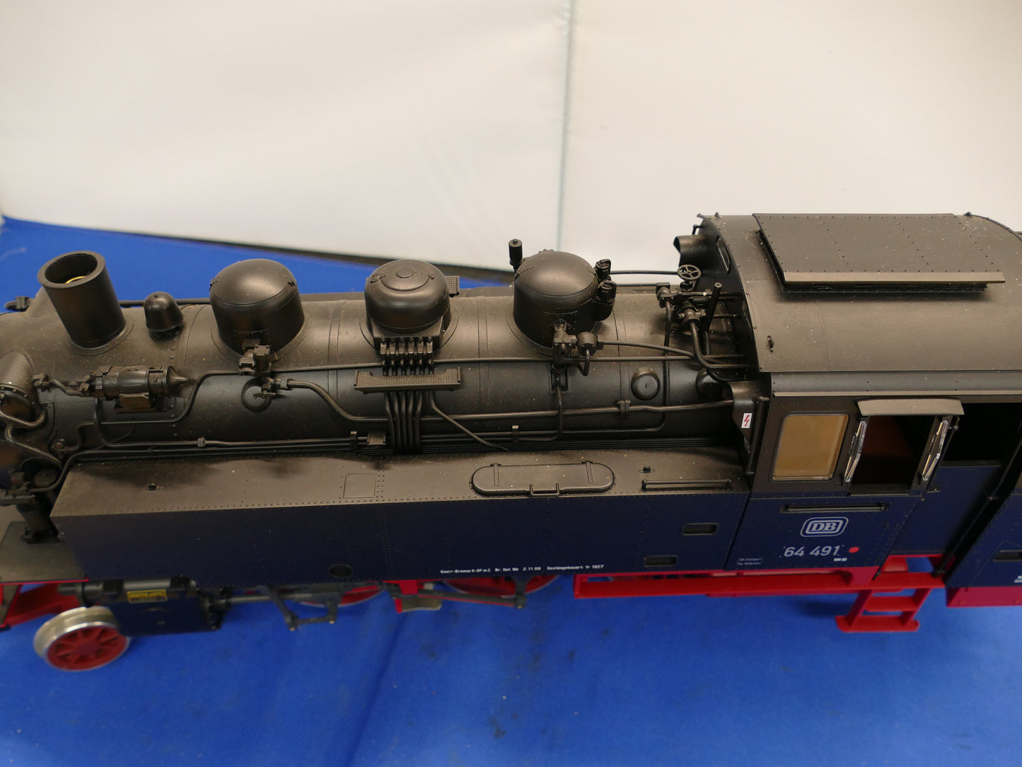 Piko 37210 BR64 Steam Loco (used)