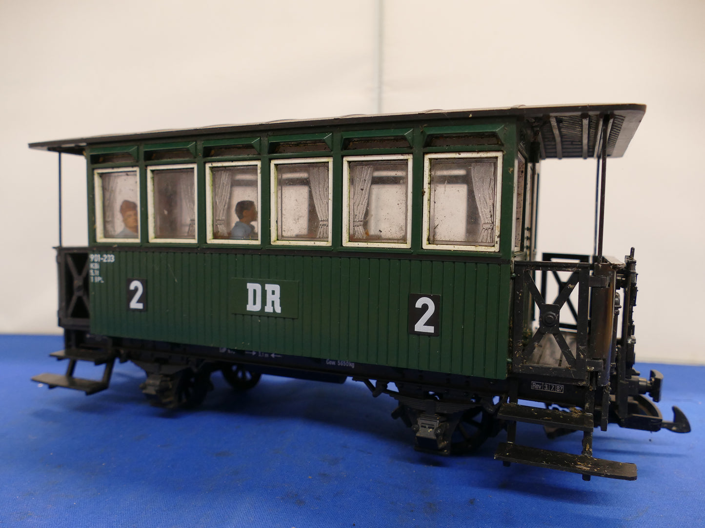 LGB DR 4 Wheel Coach (used)