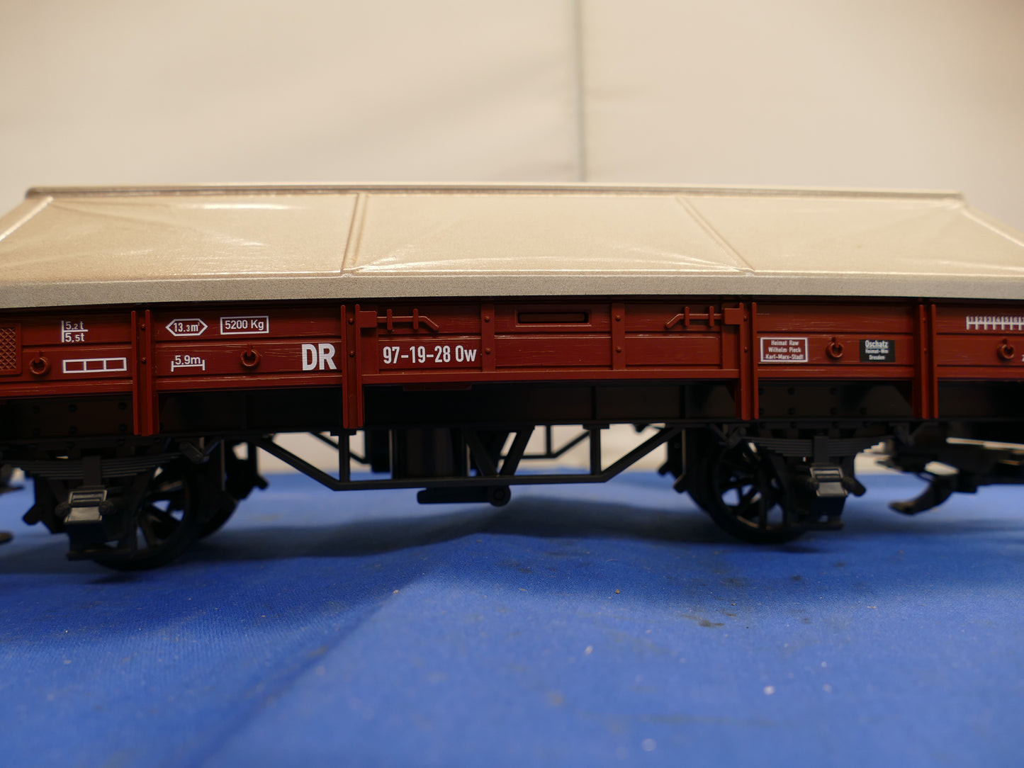 LGB 41235 Covered Wagon (used)