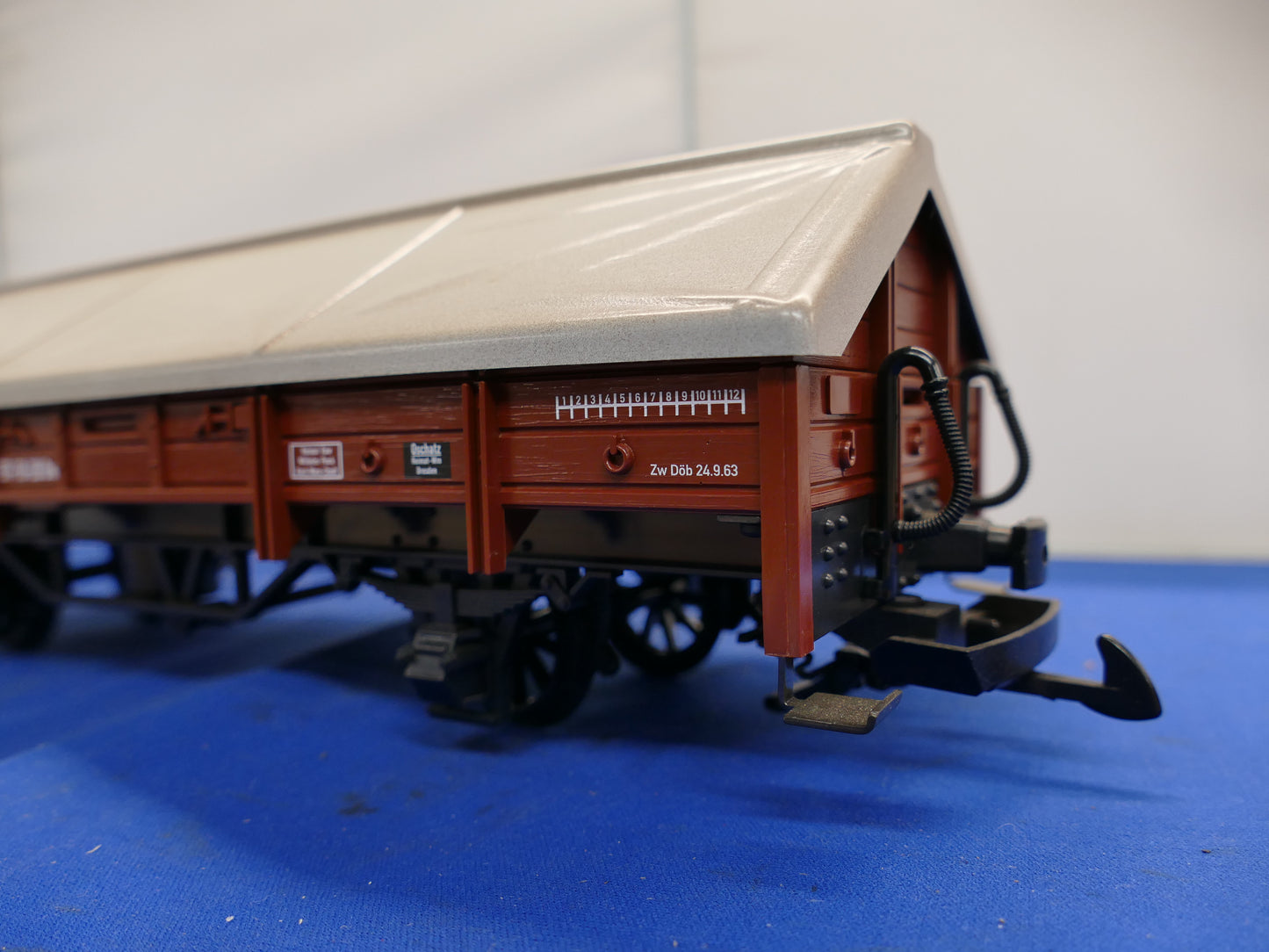 LGB 41235 Covered Wagon (used)