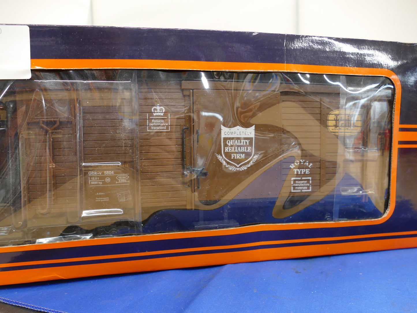 Train Box Van (Brown) (used)