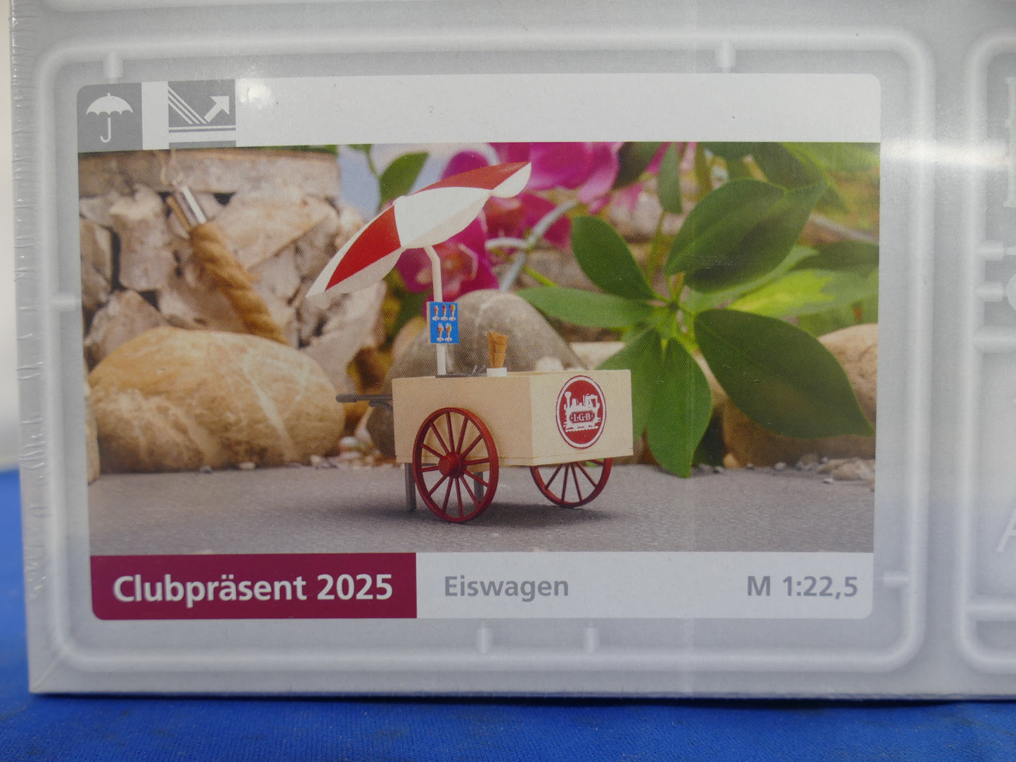 LGB Club Model - Ice Cream Trolley