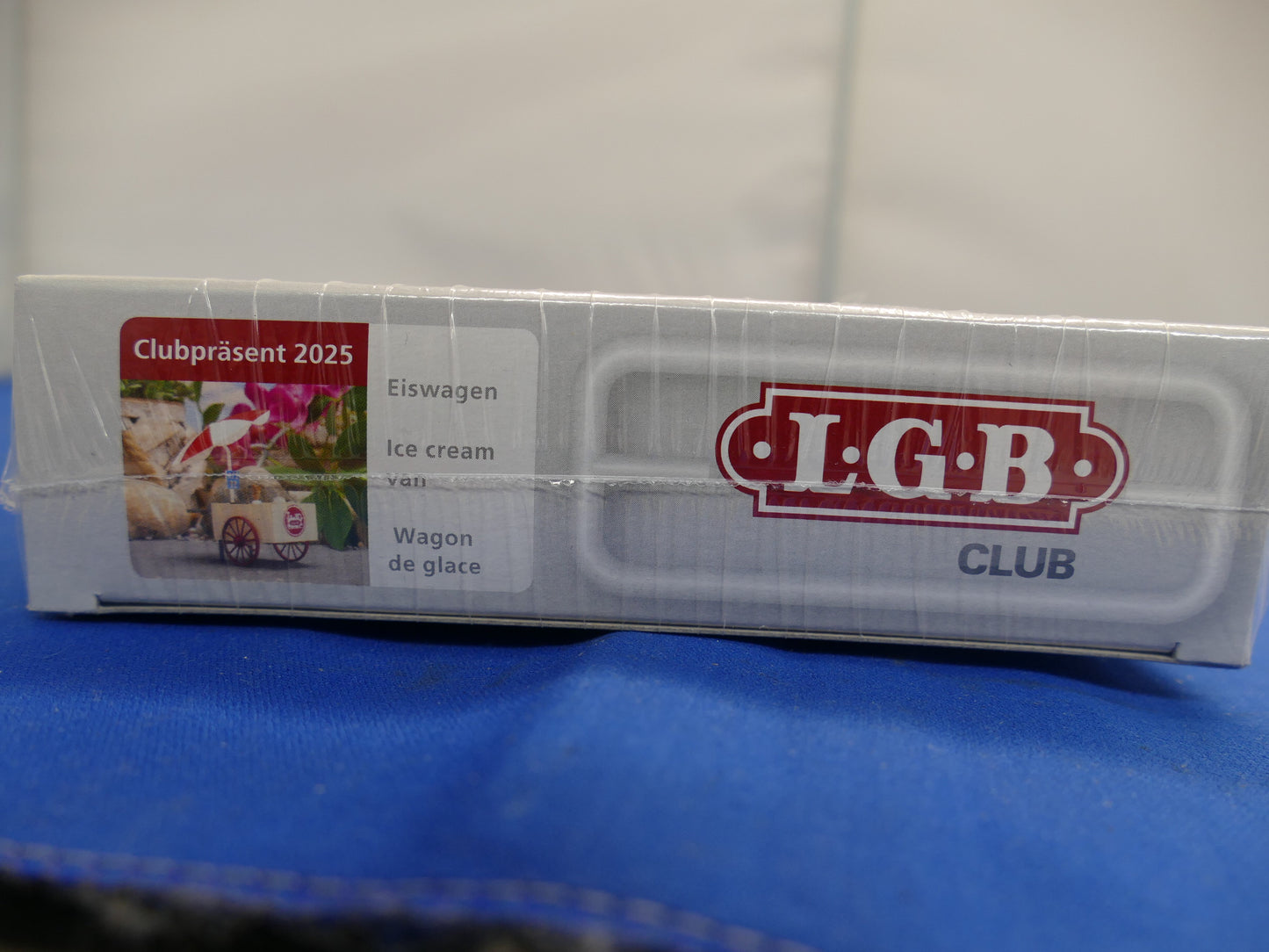 LGB Club Model - Ice Cream Trolley