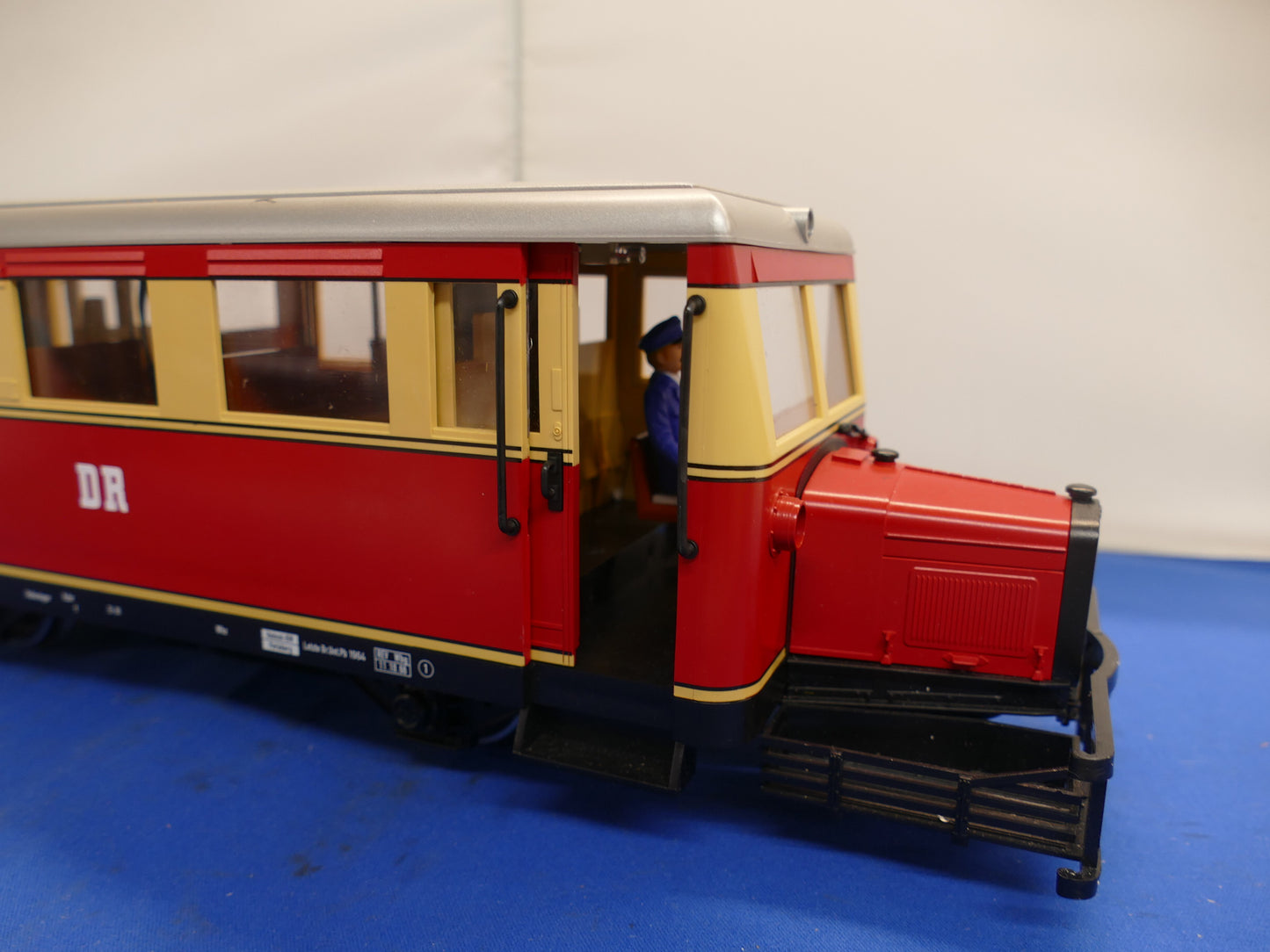 23660 LGB G Scale DR Rail Bus, Road No. VT 133 524 (used)