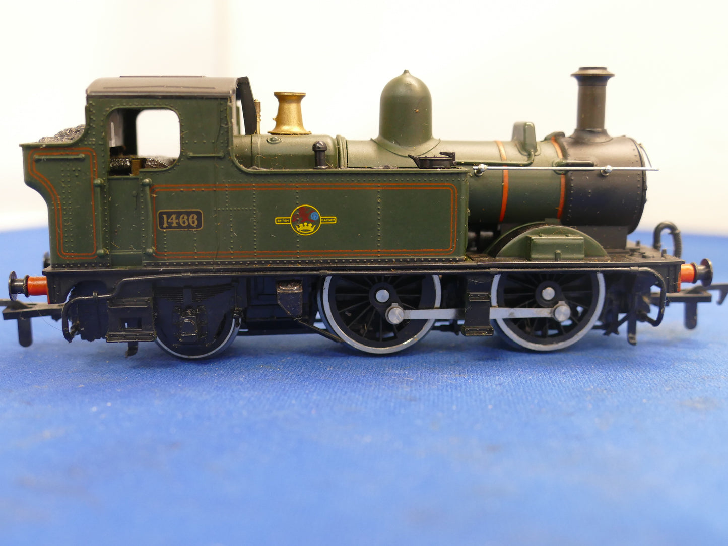 Airfix 0-4-2 1400 Tank B.R. Loco (used)