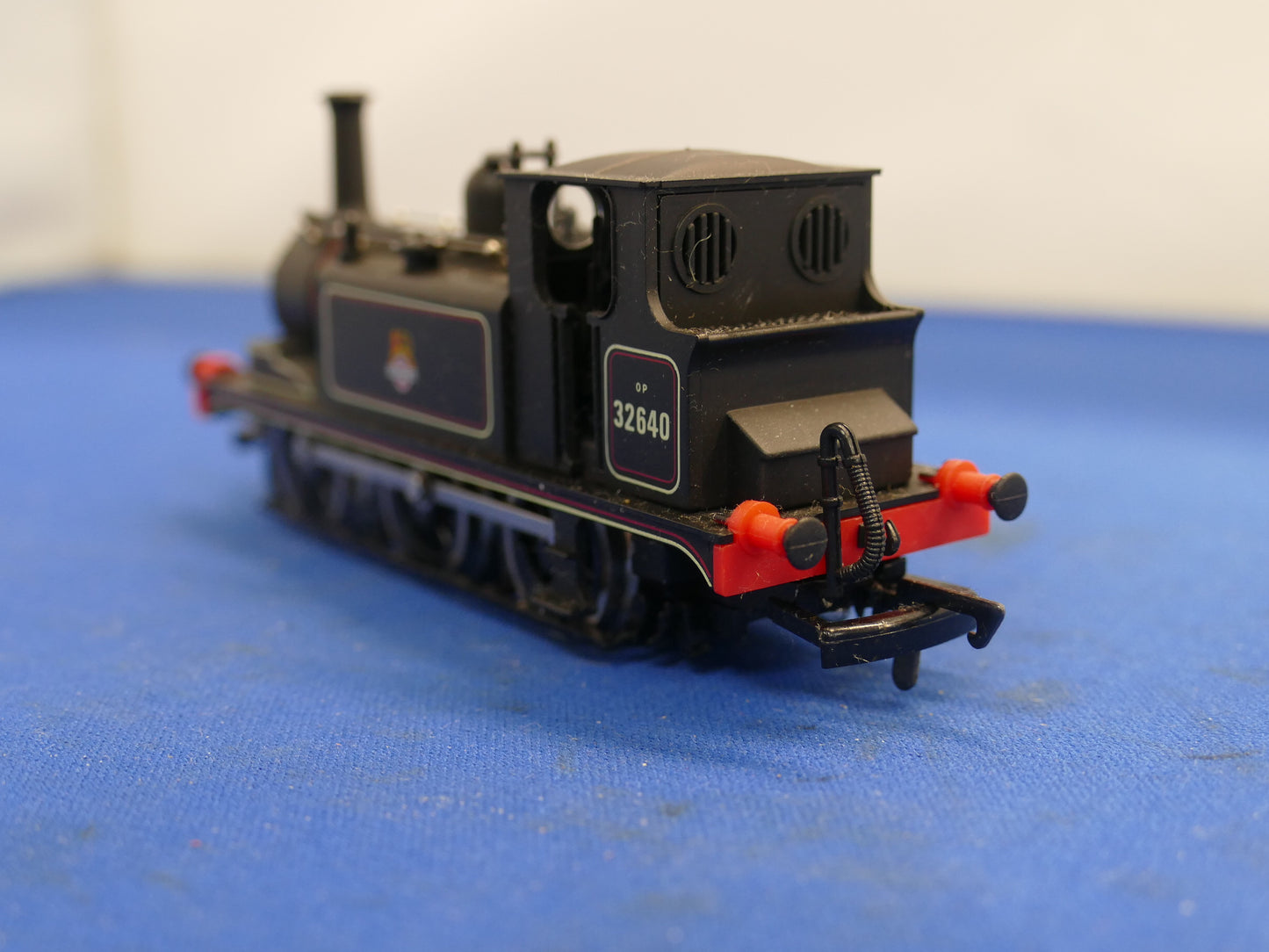 Dapol OO Gauge 0-6-0 Terrier Loco (used)