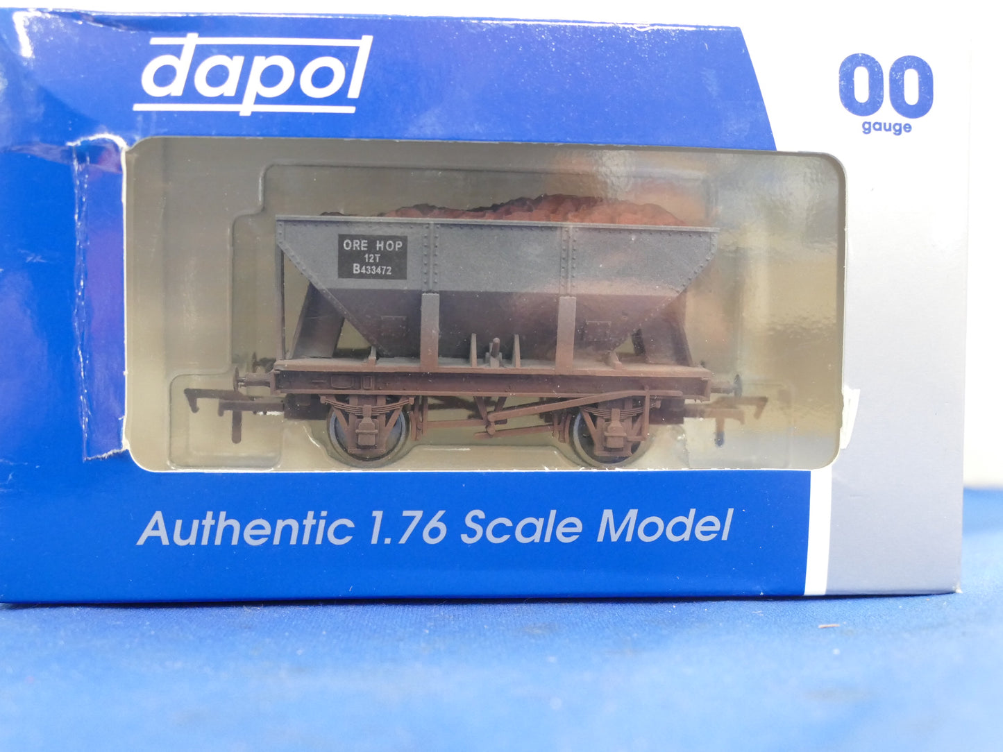 Dapol OO Gauge BR 12T Hopper (used)