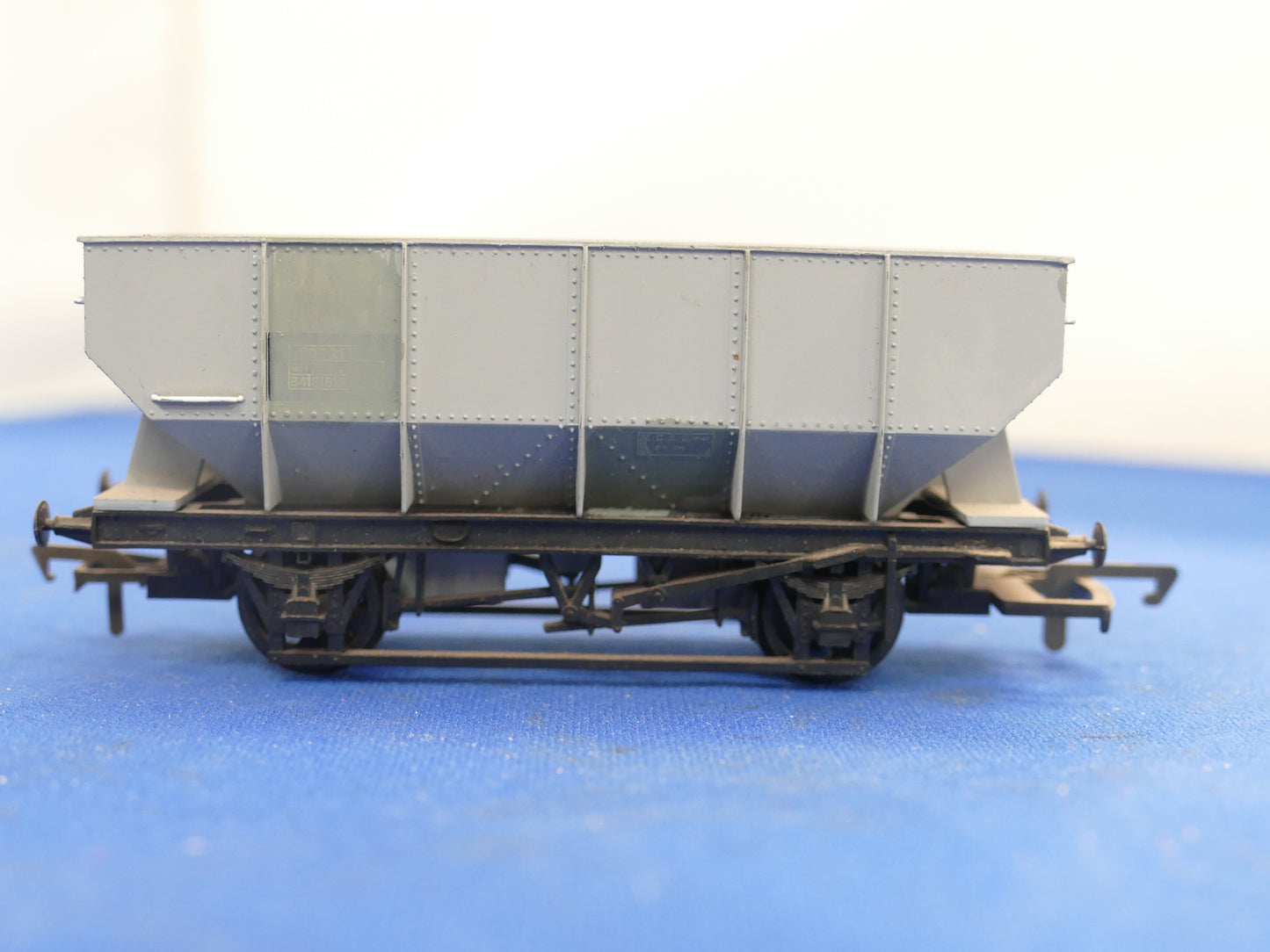 Dapol OO Gauge 21T Hopper (used)