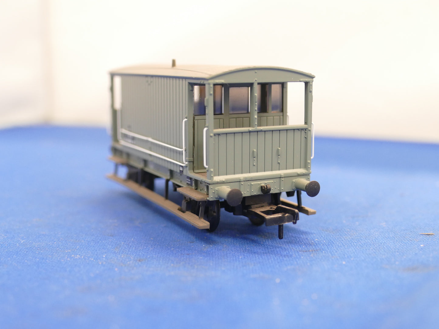 Bachmann OO/HO Midlands Brake Van (used)