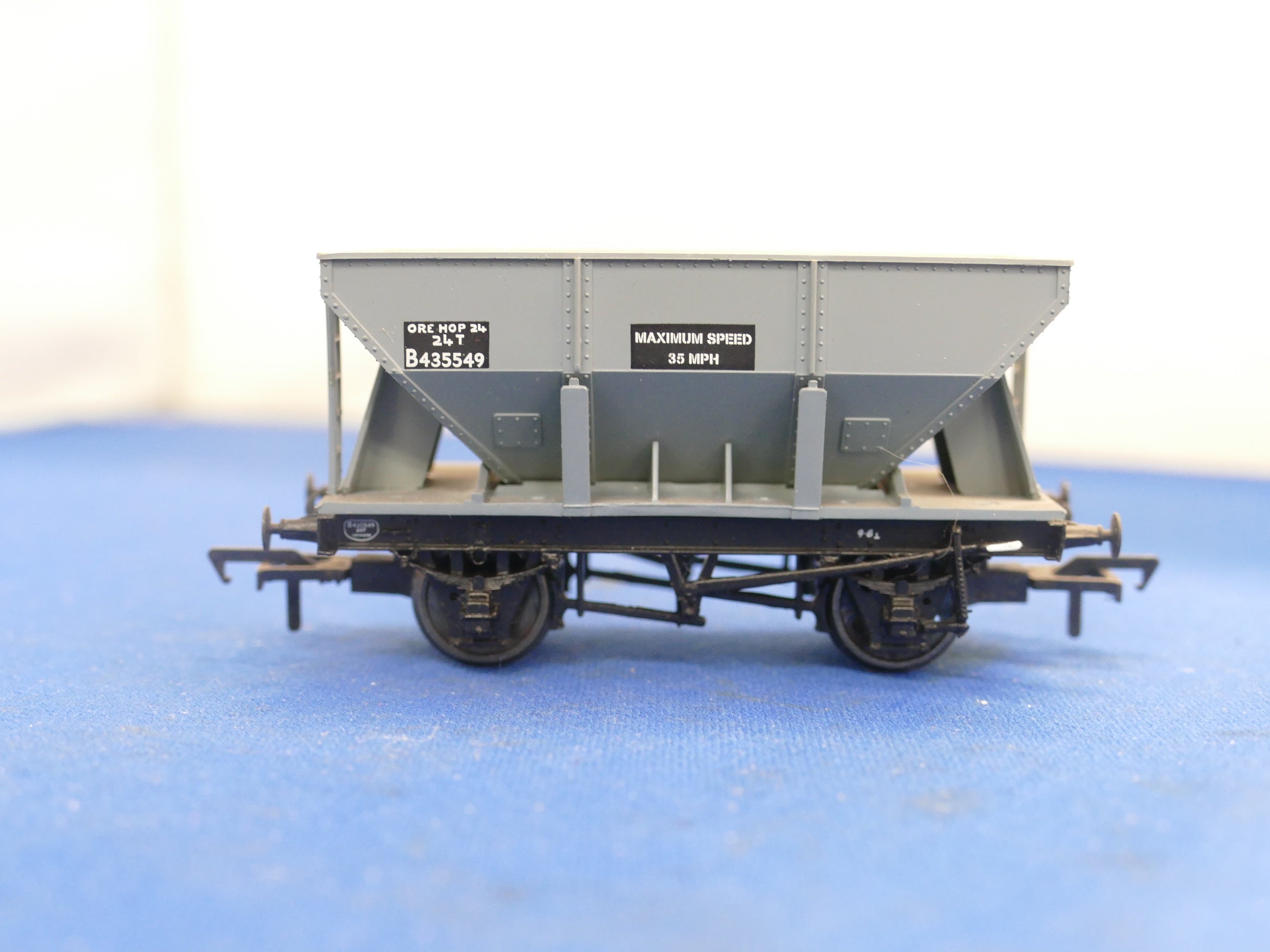 1330653 Bachmann OO/HO 24T Ore Hopper Wagon (used) – Tony Green Steam Models