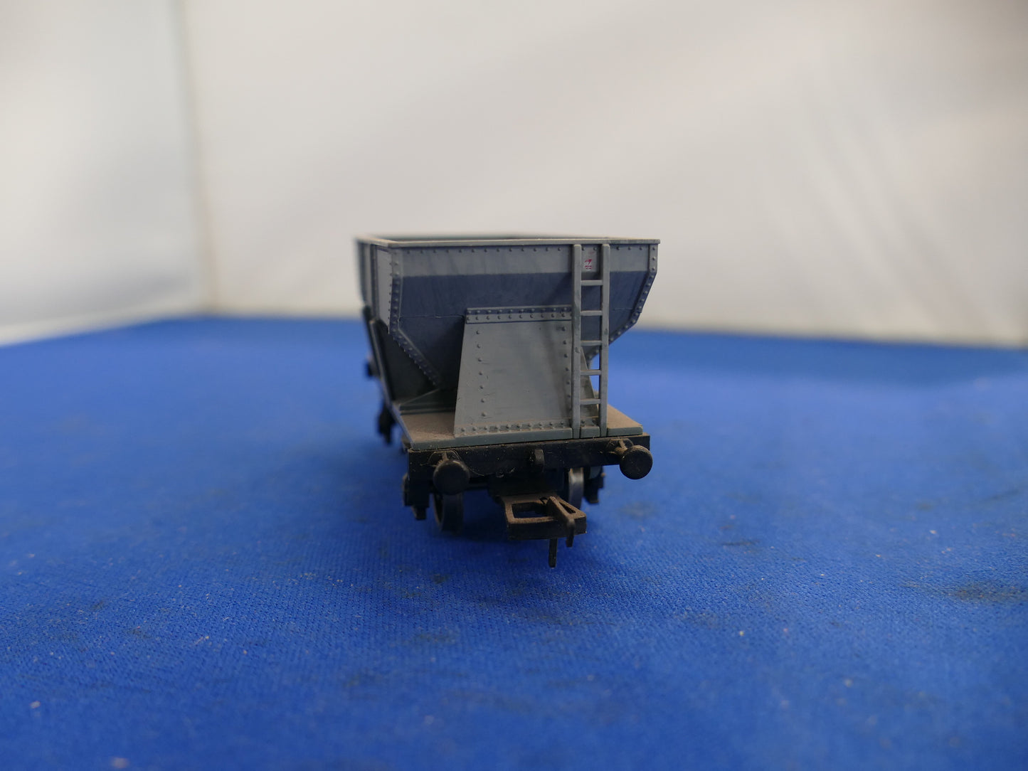 Mainline OO Hopper Wagon BISC (used)