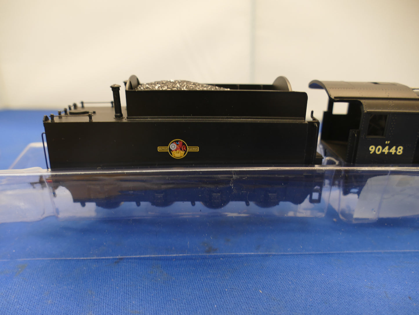 Bachmann OO/HO Austerity Class Steam Loco (used)