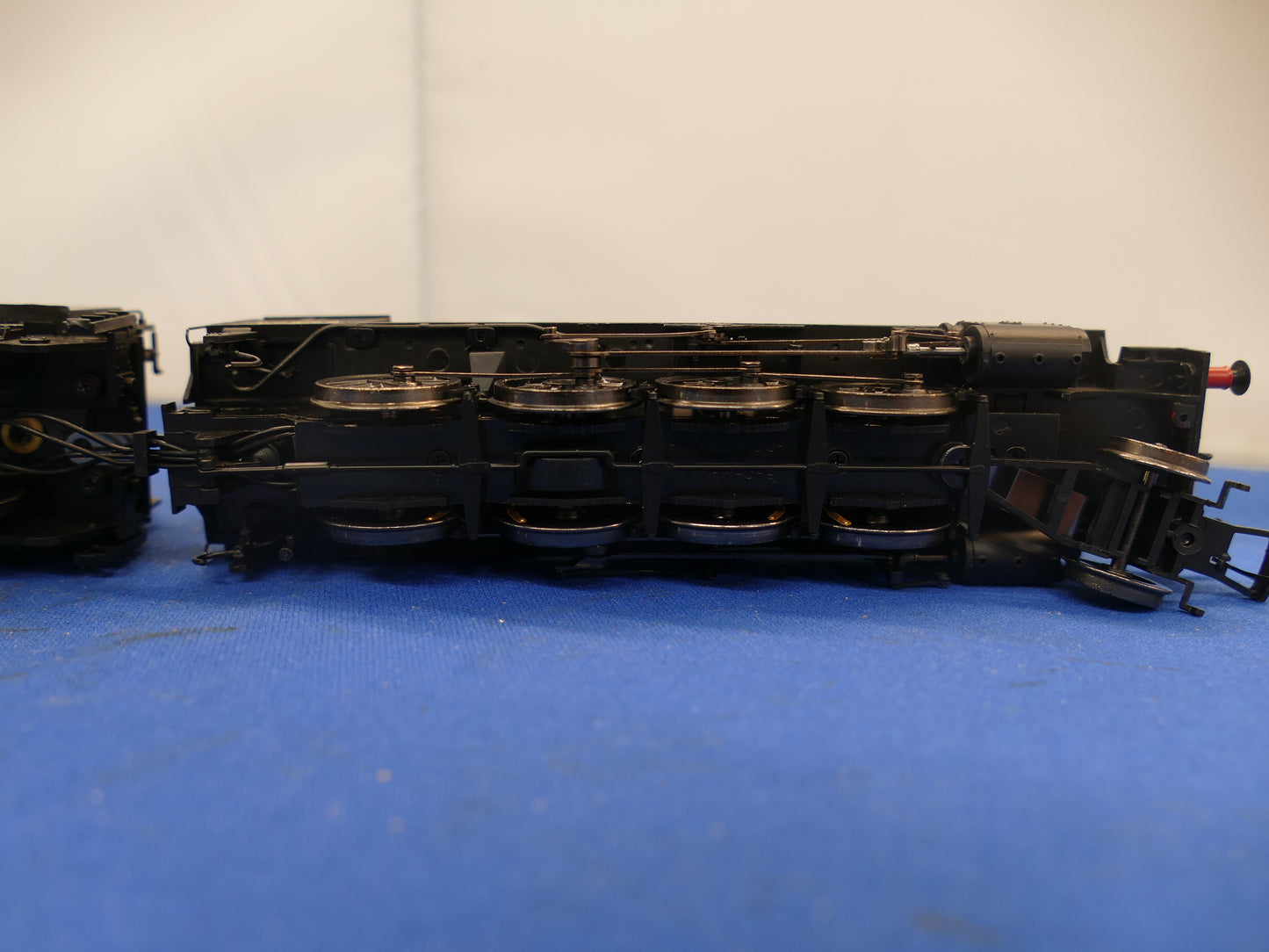 Bachmann OO/HO Austerity Class Steam Loco (used)