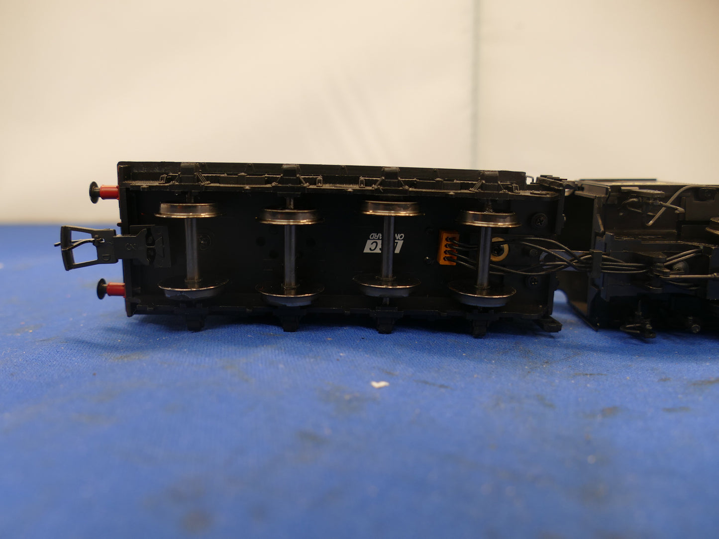 Bachmann OO/HO Austerity Class Steam Loco (used)
