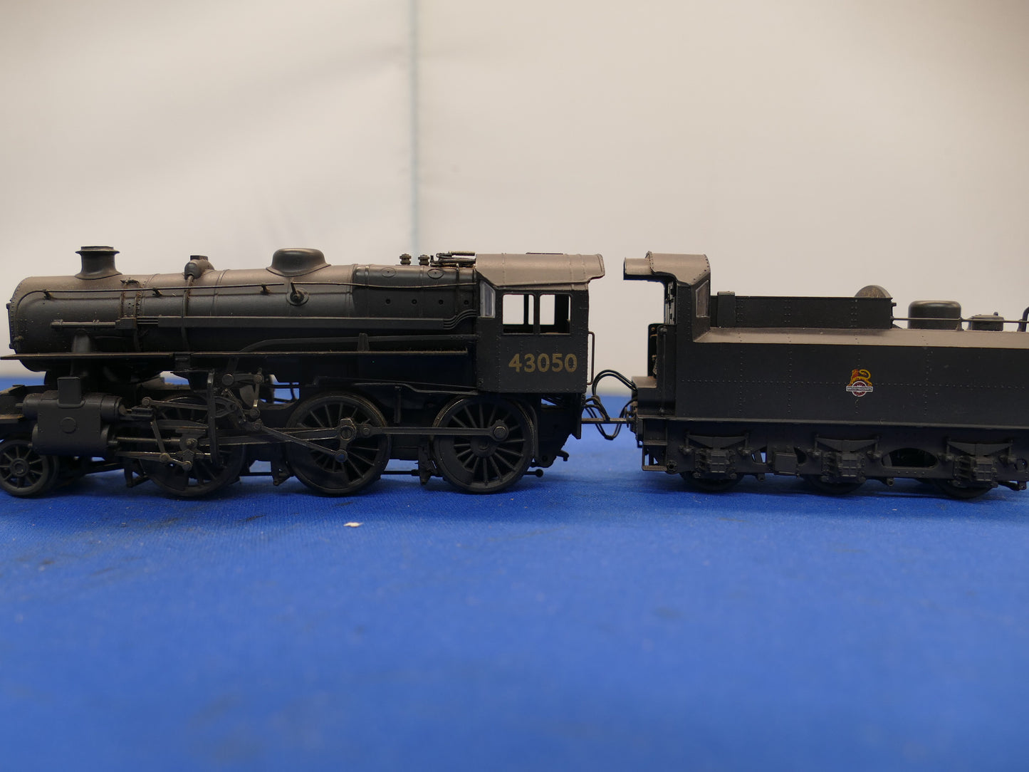 Bachmann OO/HO Class 4MT Steam Loco (used)