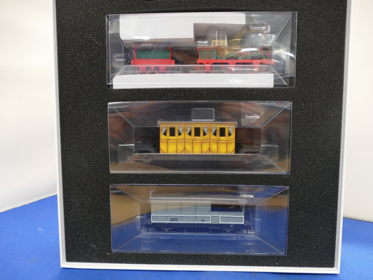 Rapido OO Gauge Titfield Thunderbolt Delux Pack (used)