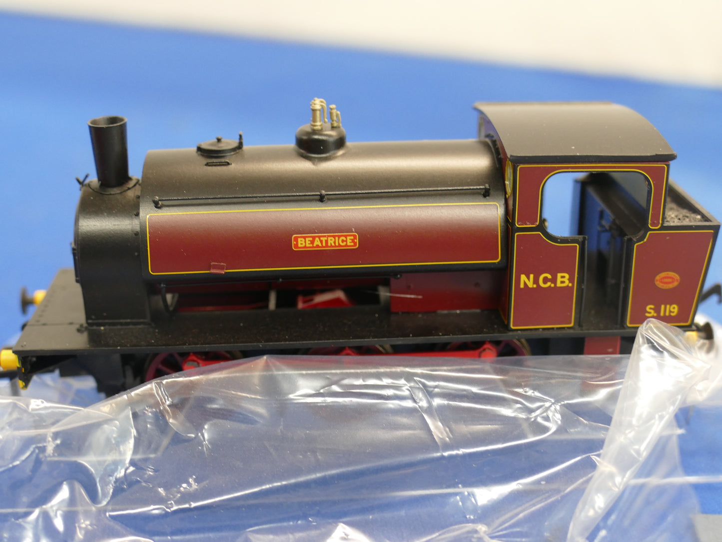 Rapido OO Gauge Hunslet 0-6-0 "Beatrice" (used)