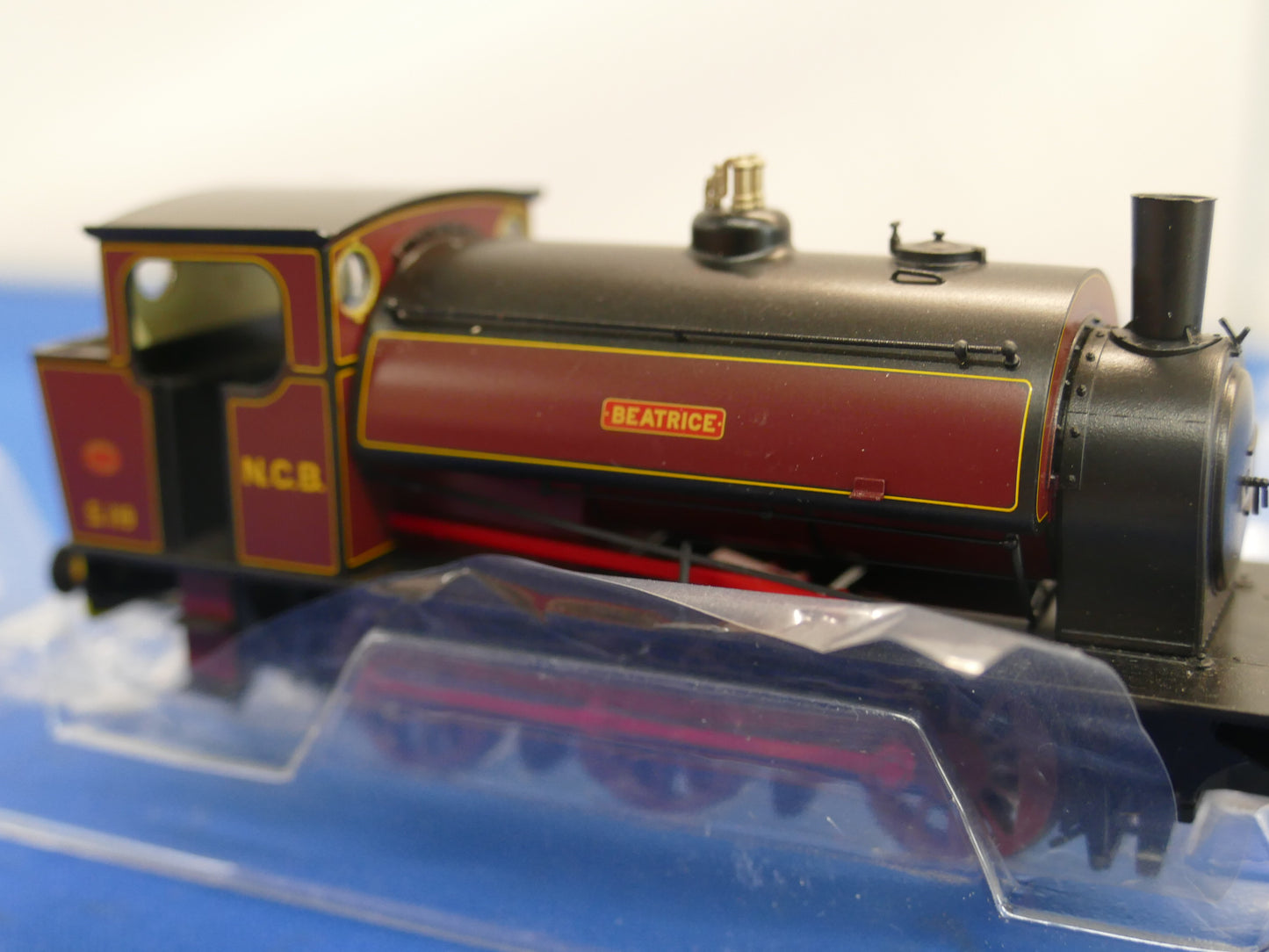 Rapido OO Gauge Hunslet 0-6-0 "Beatrice" (used)