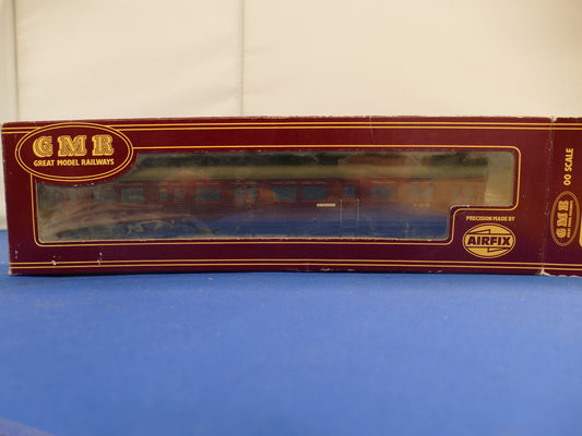 Airfix GMR OO Brake Coach Maroon (used)