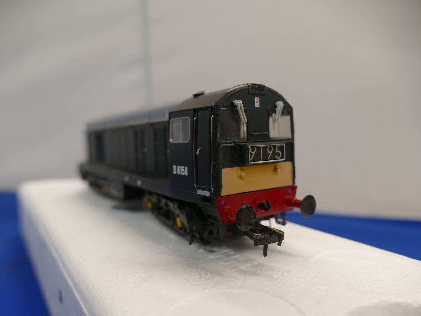 Bachmann OO/HO 32-033DS Class 20 Diesel (used)