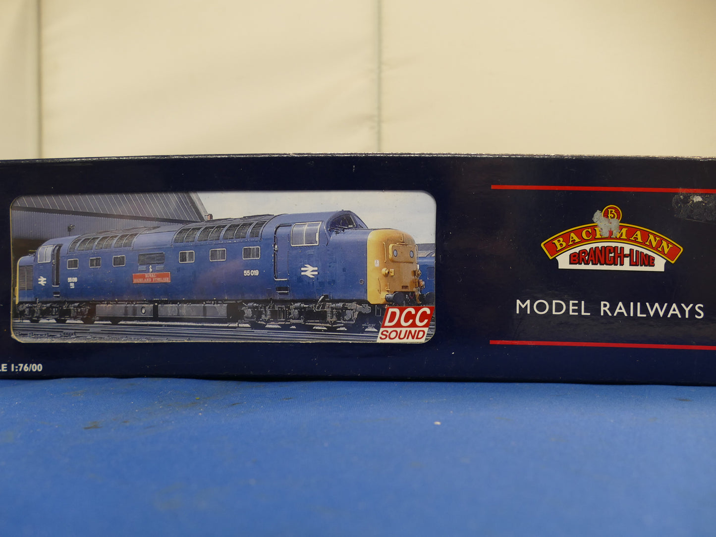 Bachmann OO/HO 32-530DS Class 55 Diesel (used)