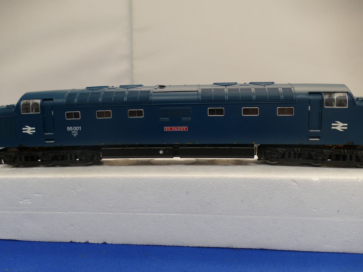 Bachmann OO/HO 32-530DS Class 55 Diesel (used)