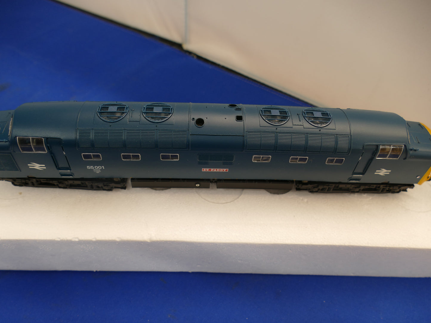 Bachmann OO/HO 32-530DS Class 55 Diesel (used)
