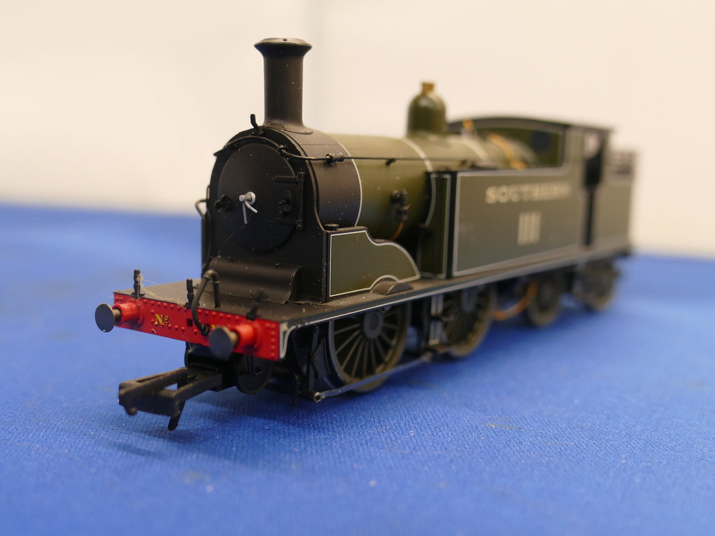 Hornby R2625 SR 0-4-4T M7 Loco (used)