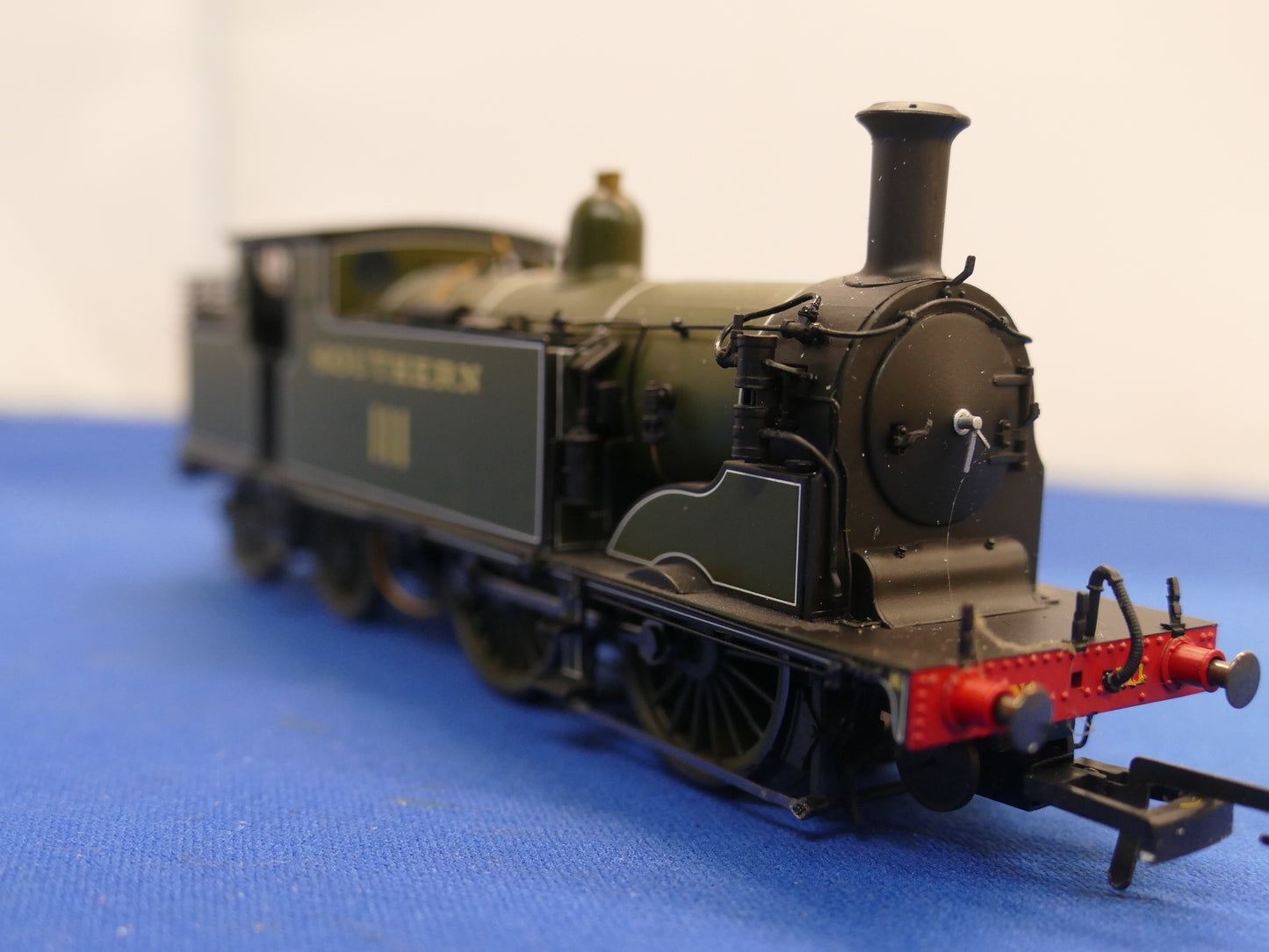 Hornby R2625 SR 0-4-4T M7 Loco (used)