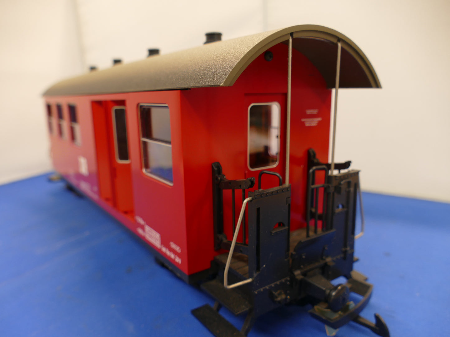 LGB 31710 Combine Car of the DR 902-304 (used)